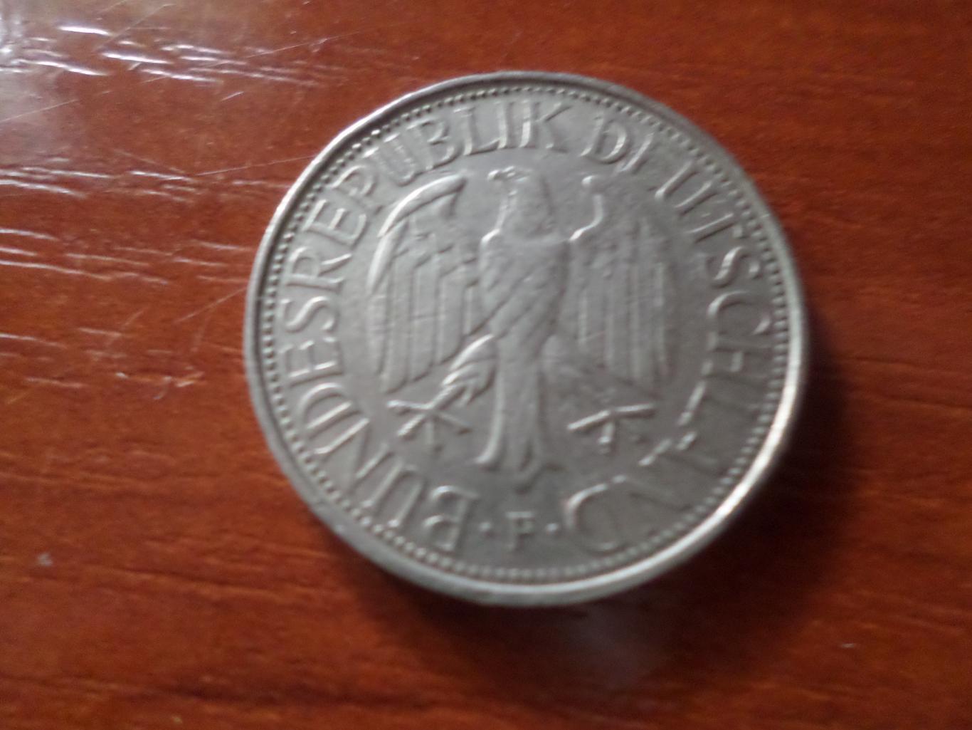 монета 1 марка Германия 1975 г 1