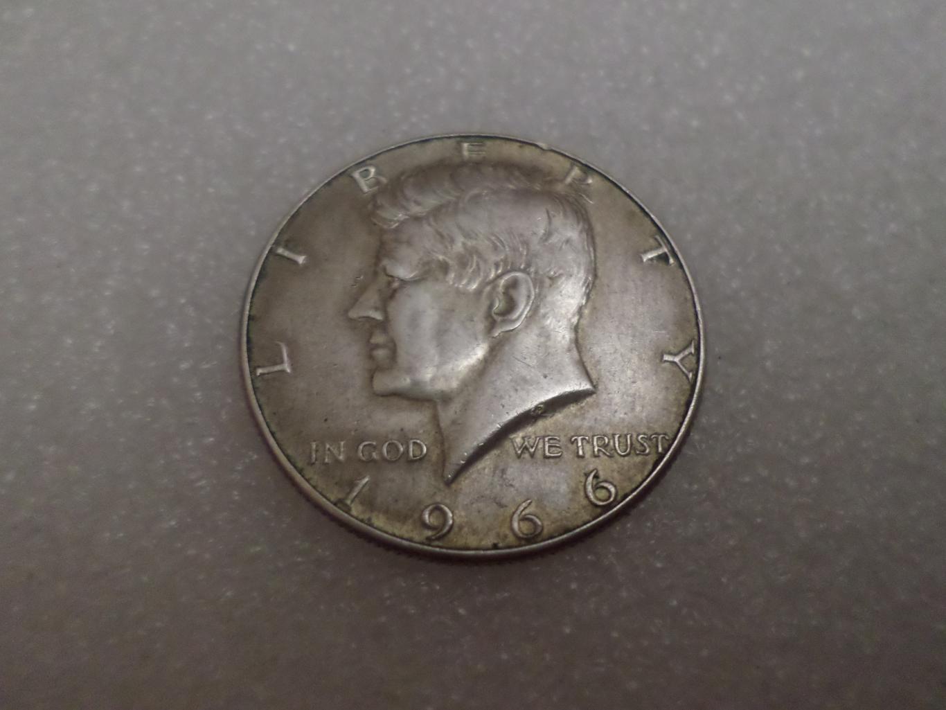 монета 50 центов США 1966 г серебро