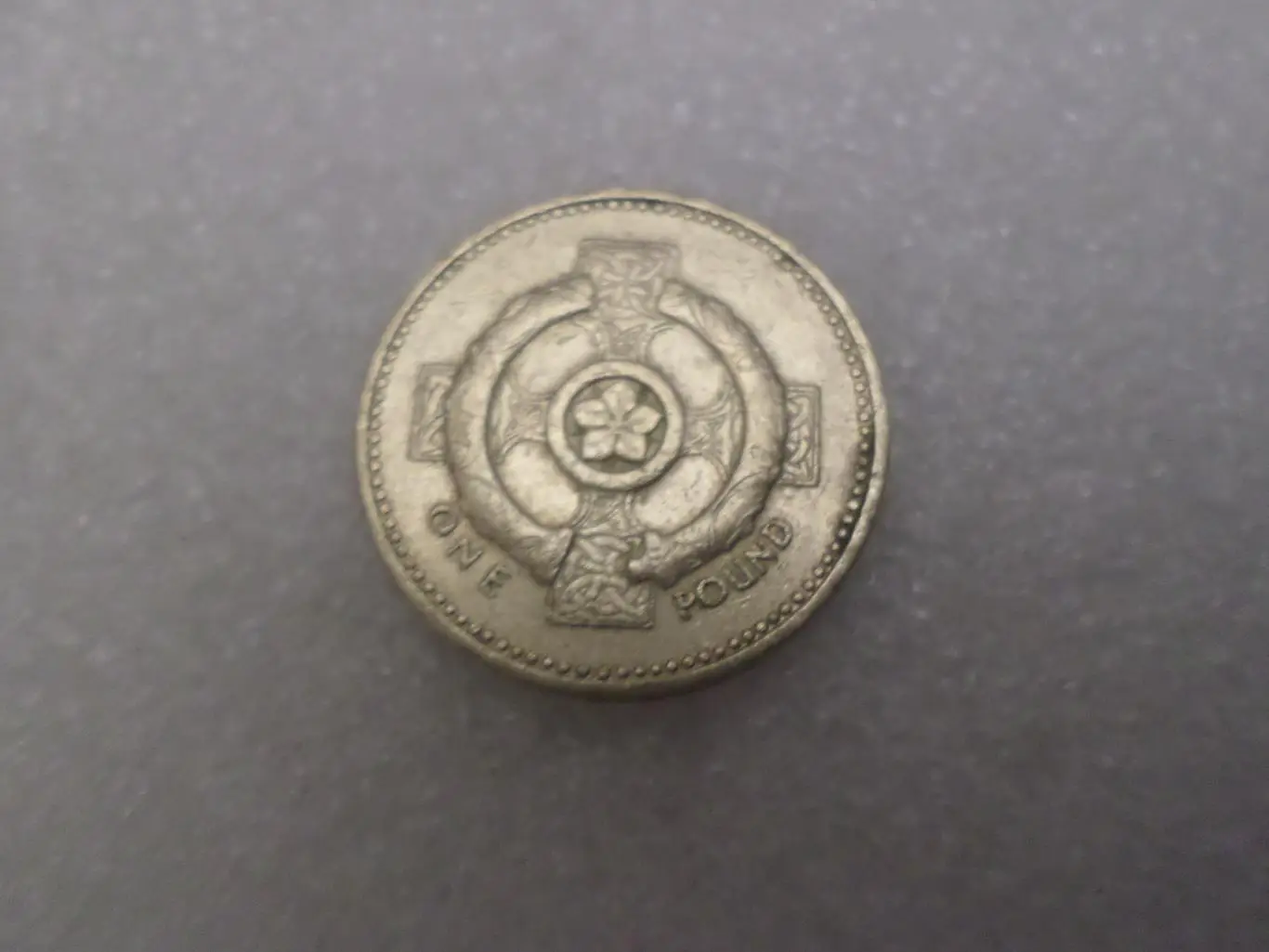 Монета 1 фунт стерлингов Великобритания 1996 г 1