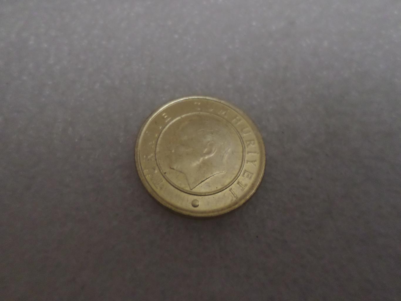 Монета 10 куруш Турция 2015 г 1