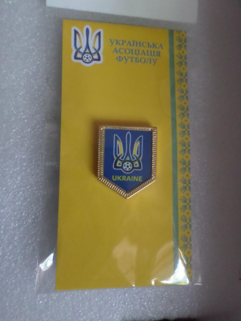 значок Федерация ( ассоциация) Футбола Украины син
