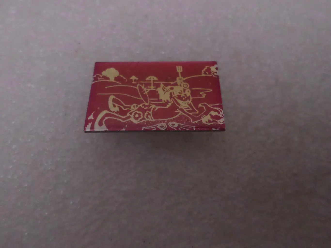 Значок детский мультфильм Ну погоди Волк под водой