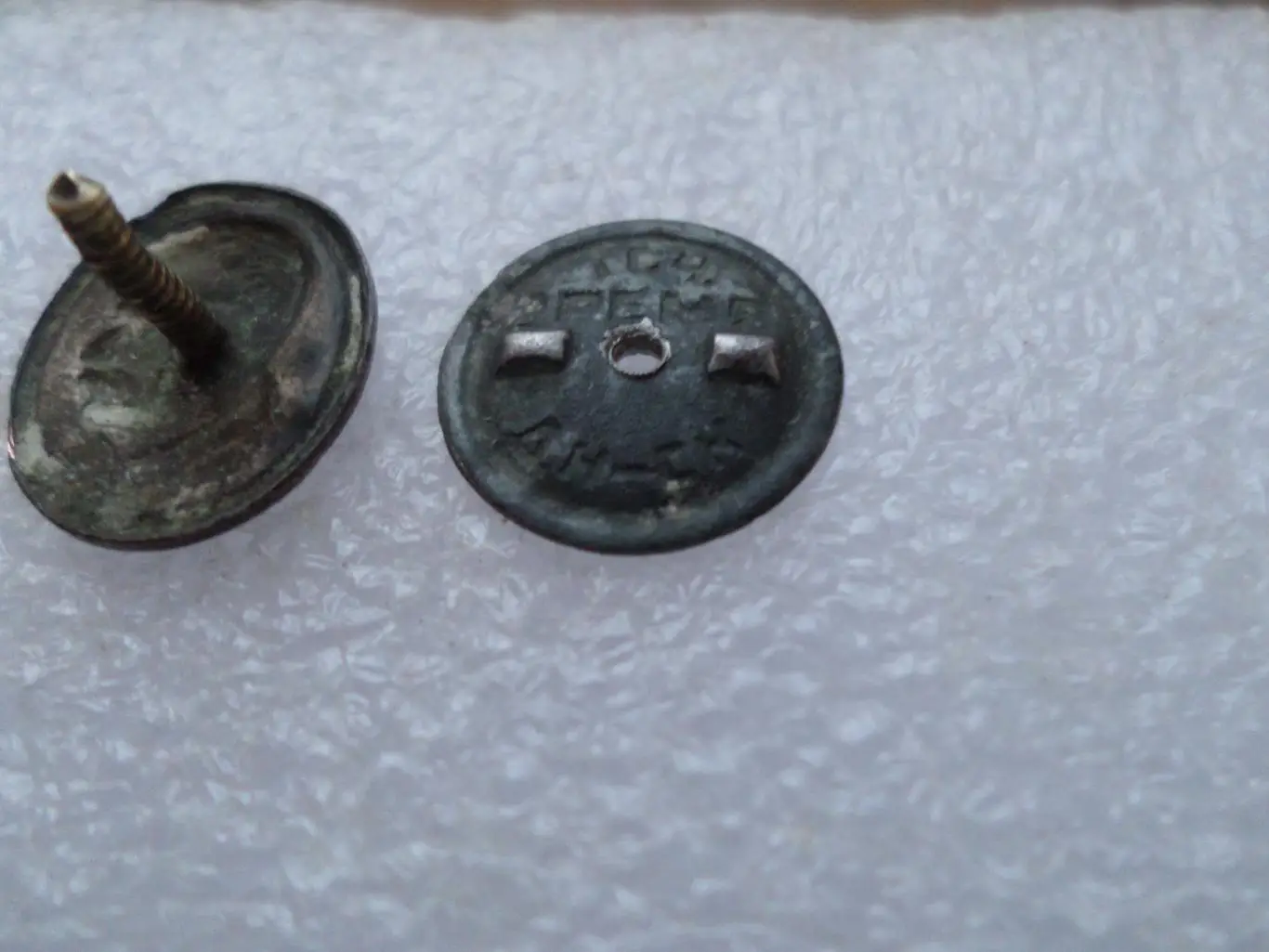 Значок Сталин 1930-е годы 2