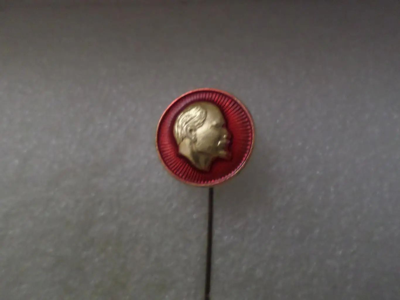 Значок Владимир Ильич Ленин.