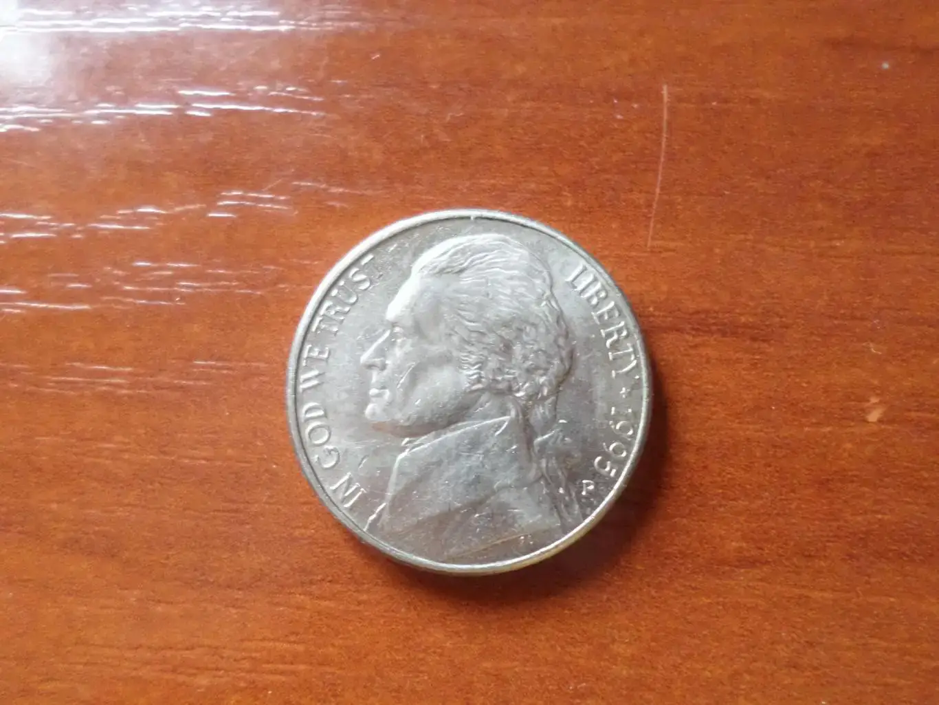 монета 5 центов США 1995 г