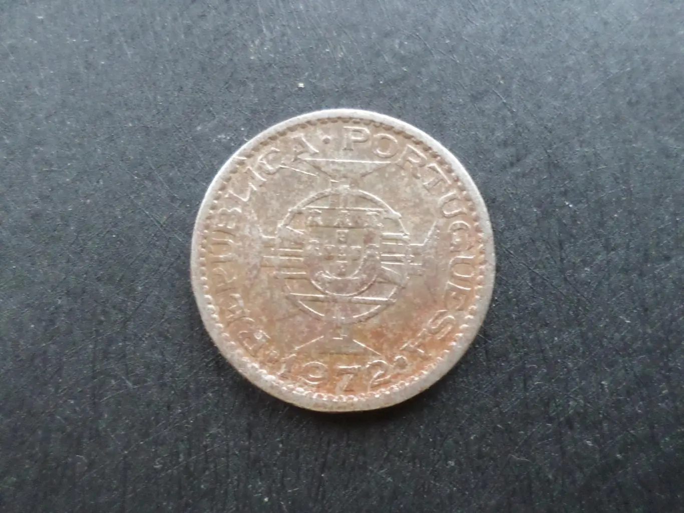 Монета 5 эскудо Ангола 1972 г 1