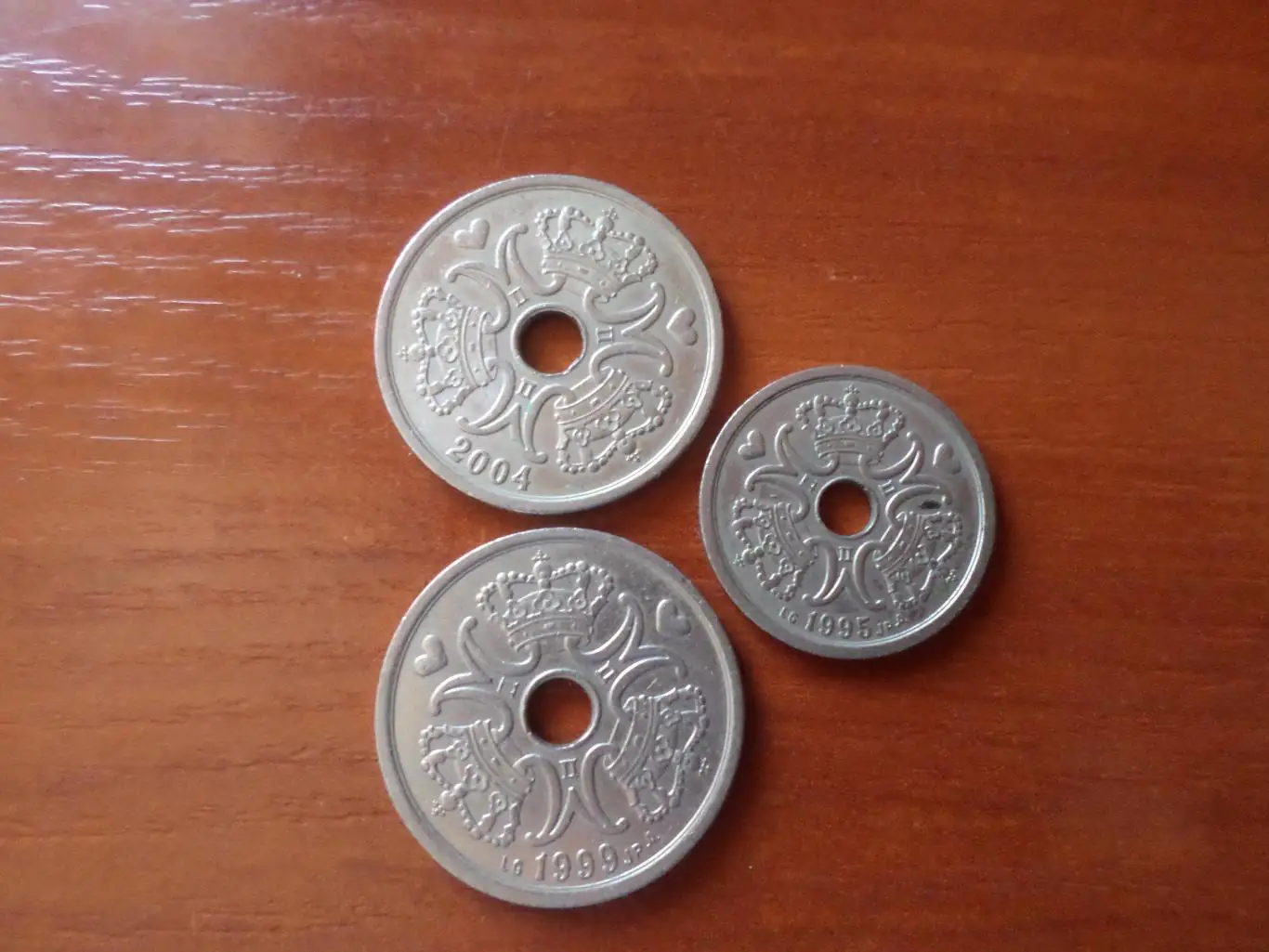 монеты 1 и 2 кроны Дания 3 шт 1