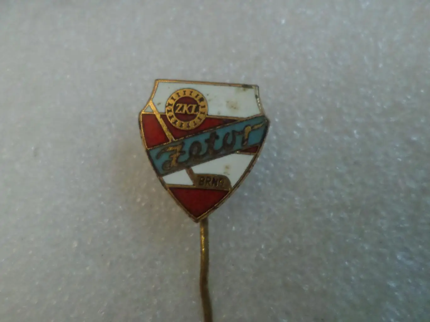 Значок ХК Зетор Брно Чехословакия хоккей