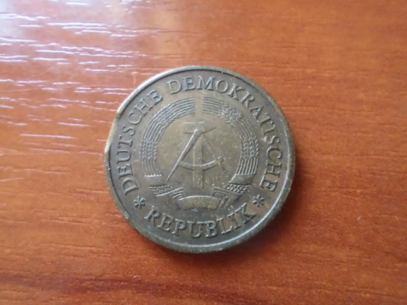 Монета 20 пфеннигов ГДР Германия 1969 г 1