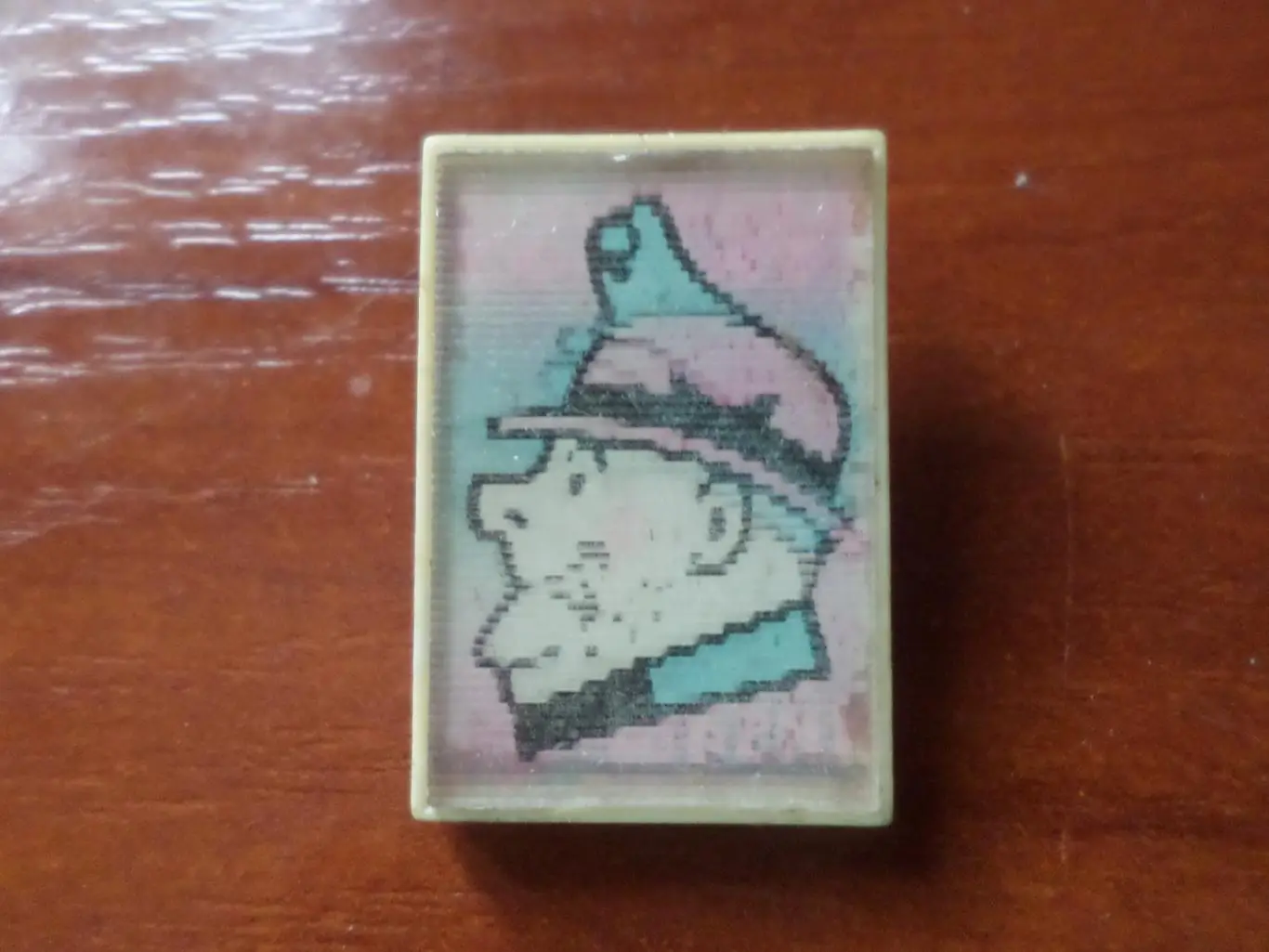 Значок детский мультфильм Бравый солдат Швейк переливной