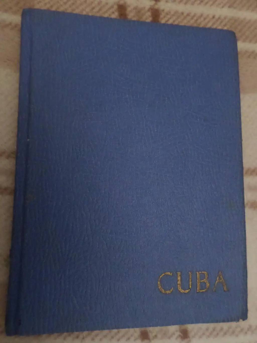 альбом для марок 8 листов 16 стр Куба