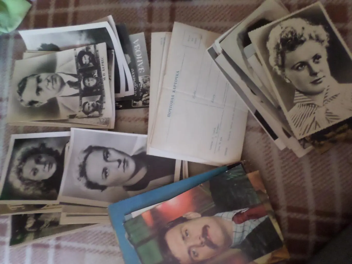 открытки Актеры и актрисы советского кино 1954-1985 гг 80 штук 1