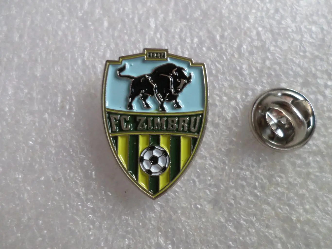 Значок футбол ФК Зимбру Кишинев Молдова оф