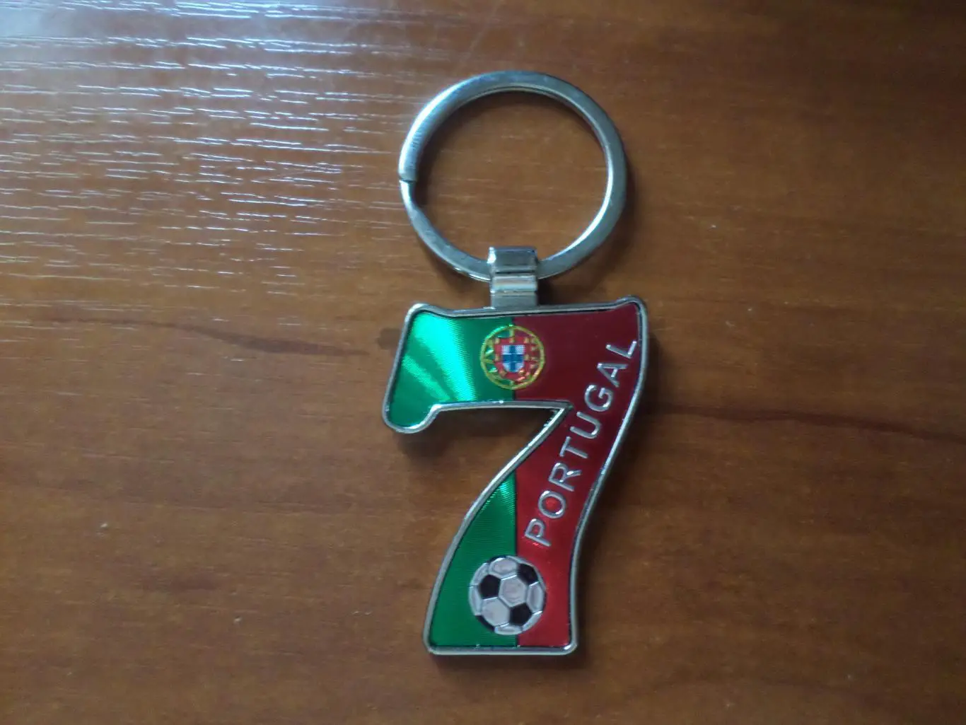 Брелок Футбол сборная Португалии номер 7 Криштиану Рональду
