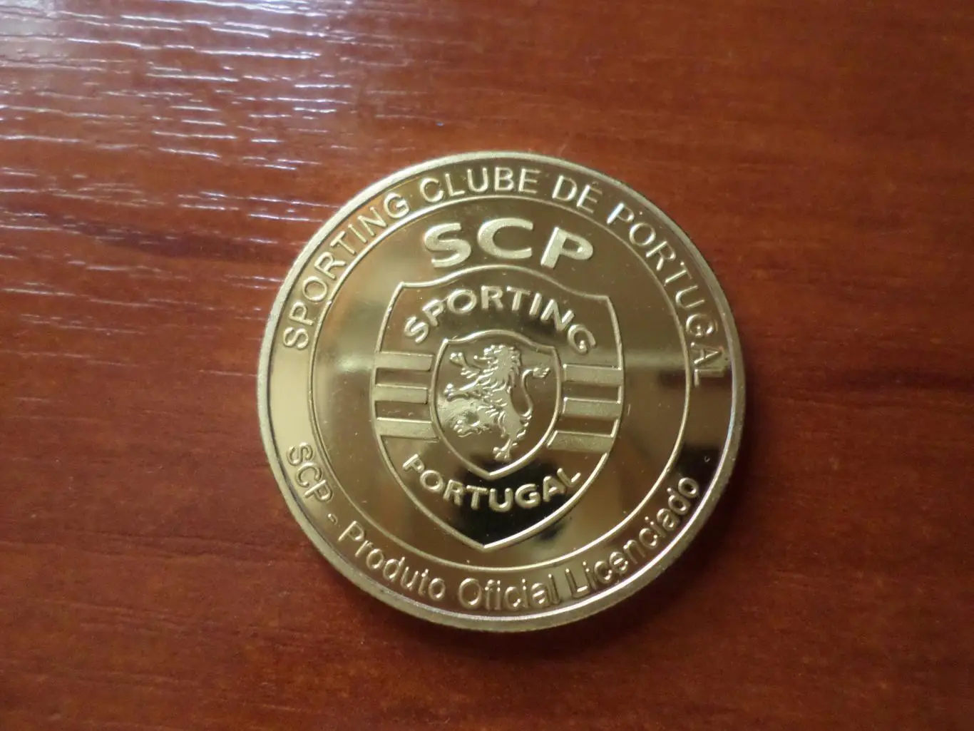 жетон футбол ФК Спортинг Лиссабон Португалия стадион Жозе Алвалад