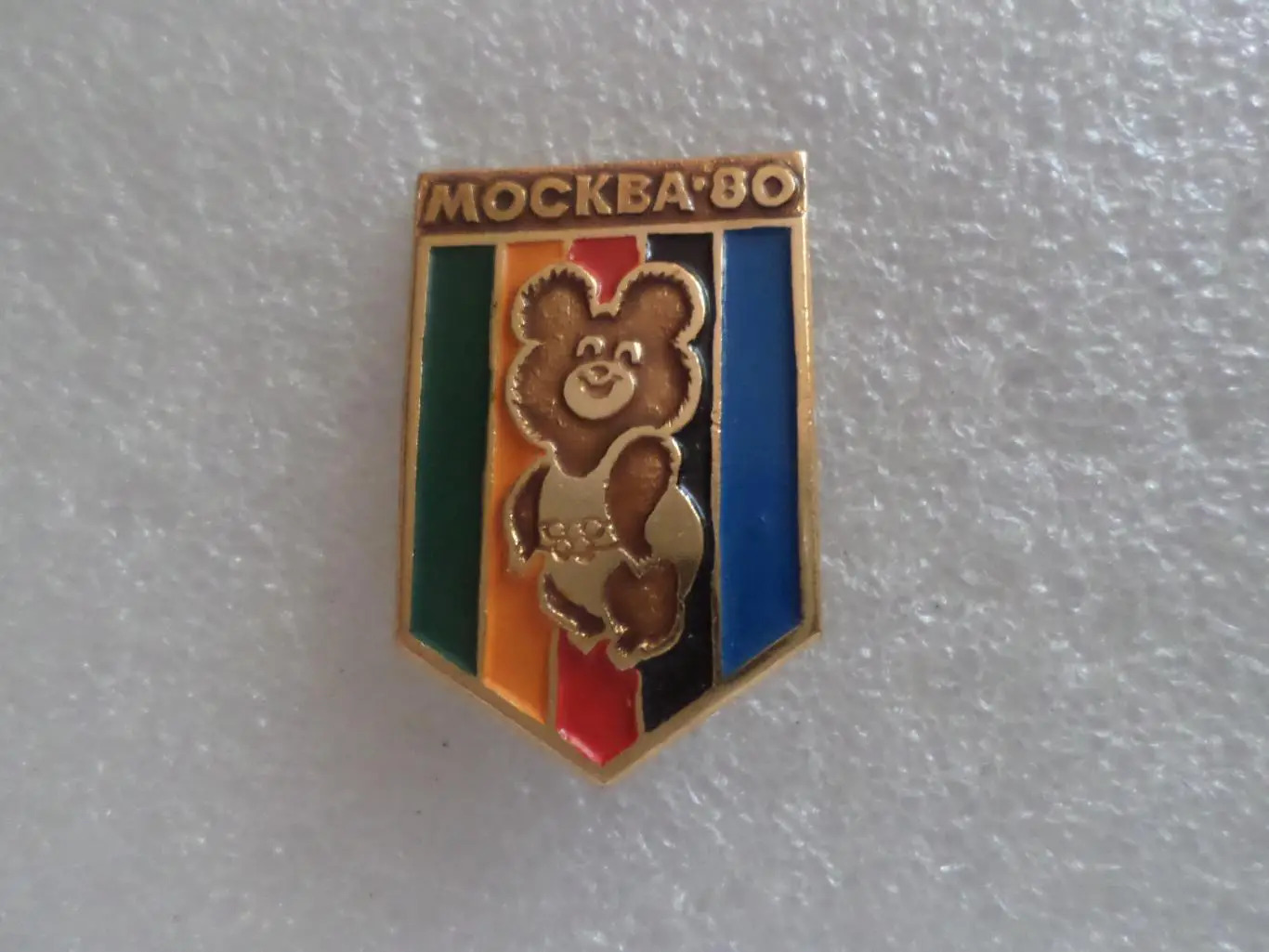 значок Олимпиада-80 Москва 1980 г Мишка олимпийский
