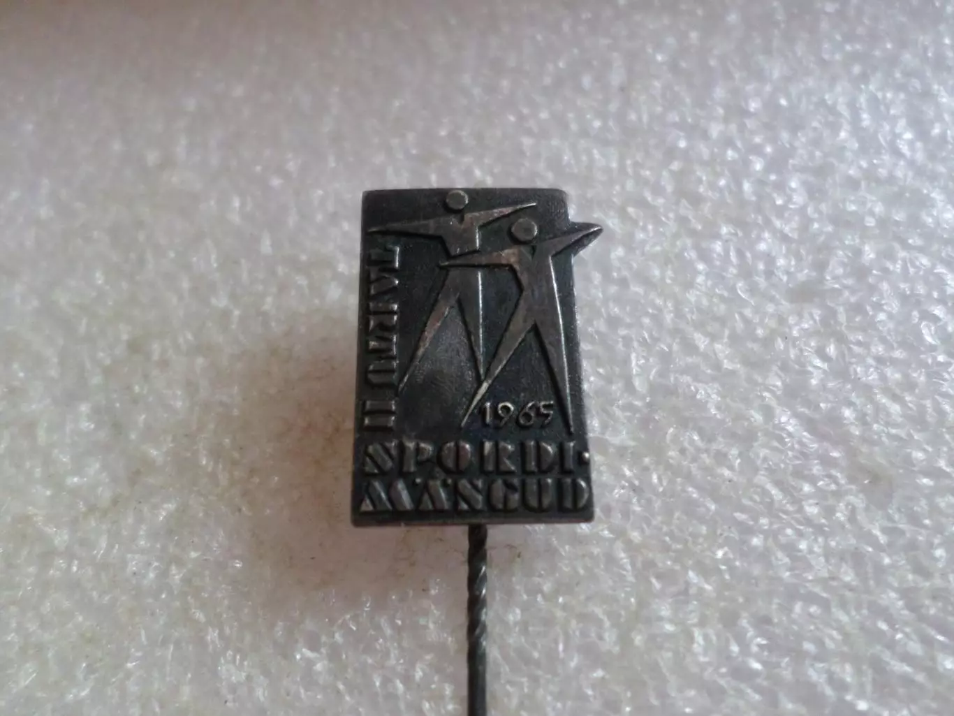 значок 3-е спортивные игры Тарту 1965 г