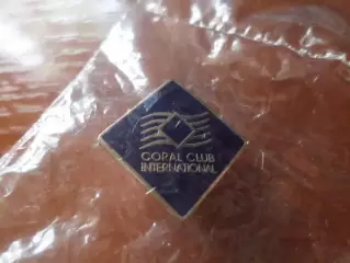 Значок Coral club international