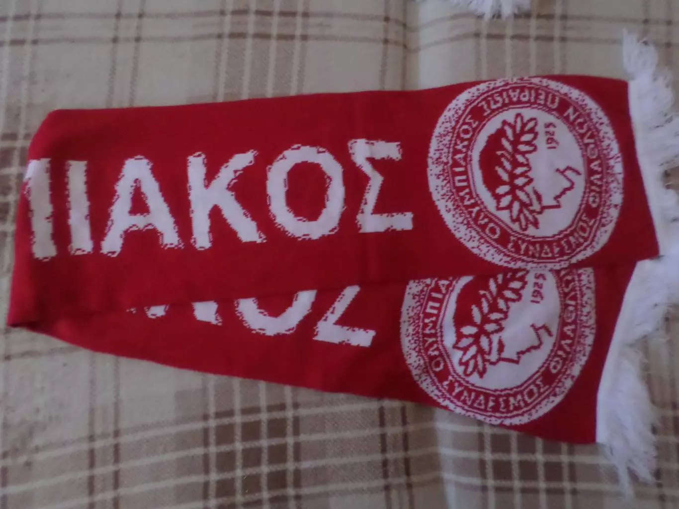 Шарф ФК Олимпиакос Греция