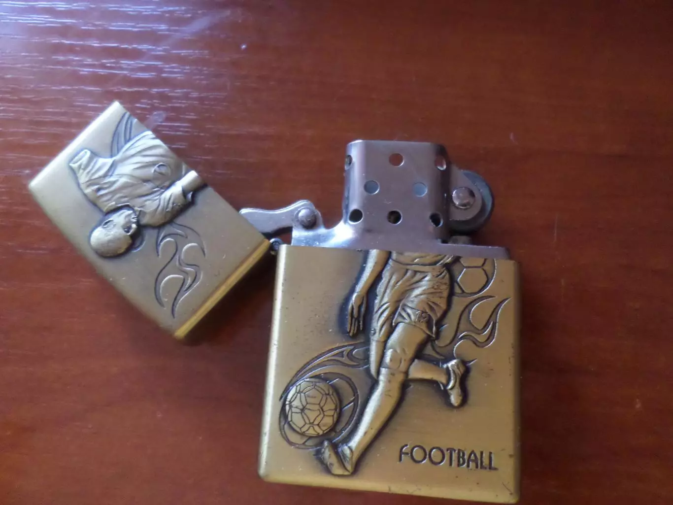 зажигалка Чемпионат мира по футболу 2010 г 2