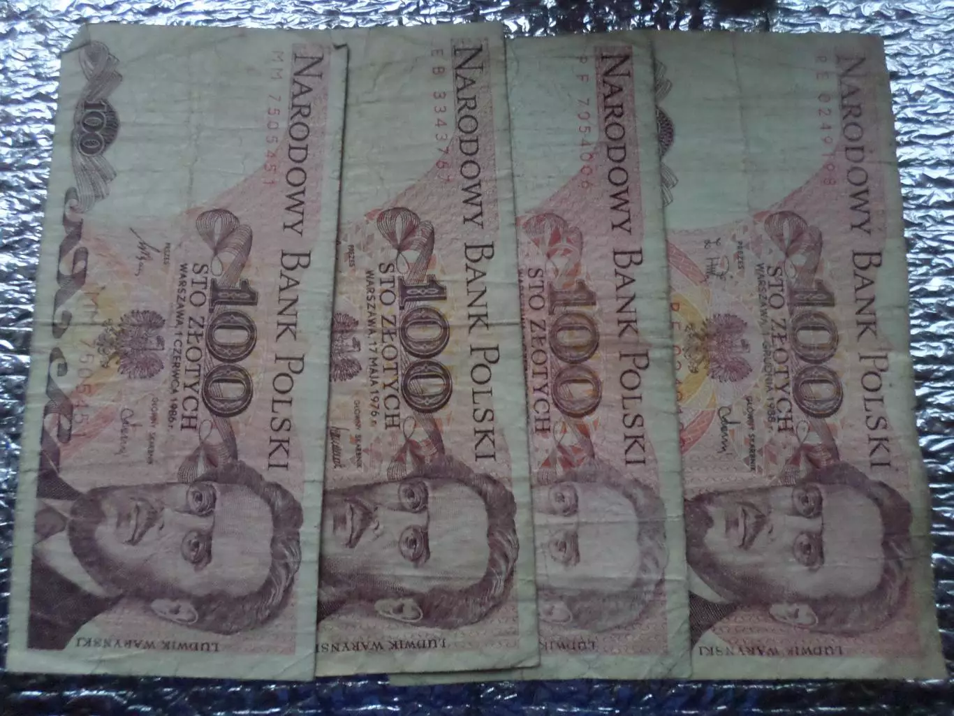 Банкнота 100 злотых Польша 4 шт