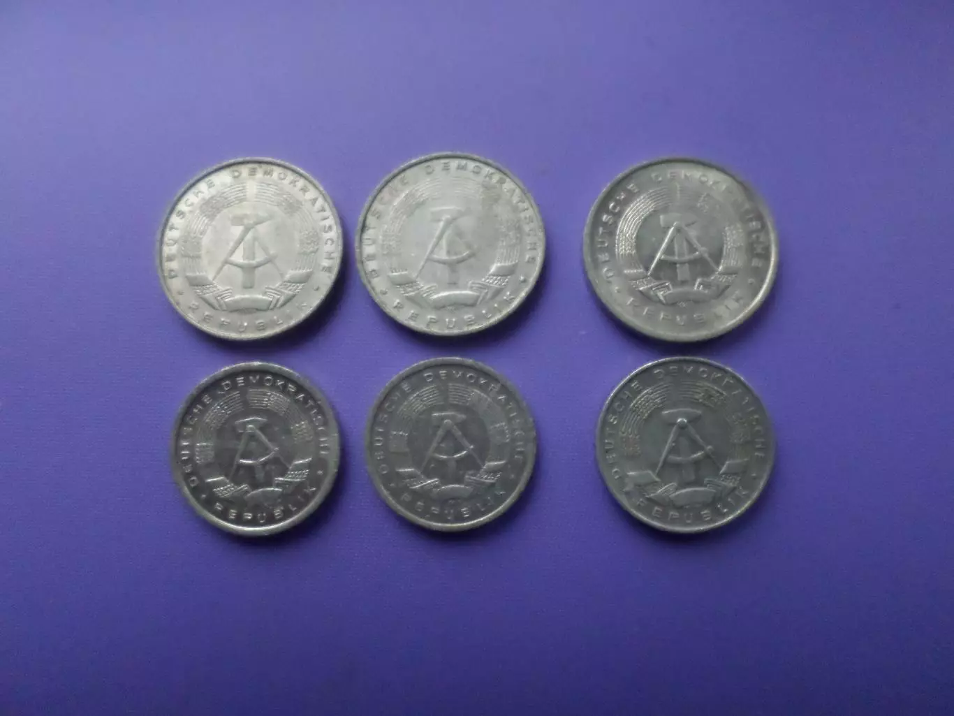 монеты 1 и 5 пфеннигов ГДР 6 шт 1