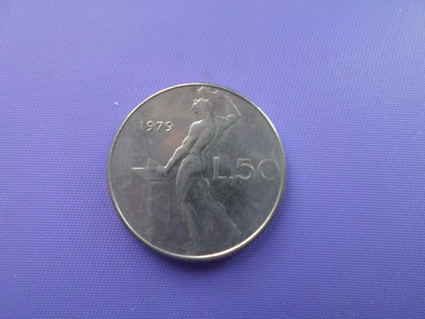 Монета 50 лир Италия 1979 г