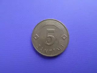 монеты 5 сантимов Латвия 2009 г