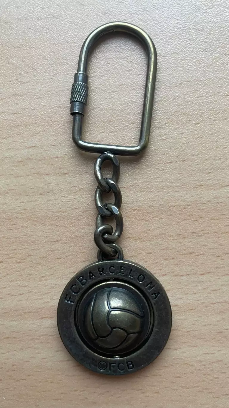Брелок оригинальный Барселона Испания 2