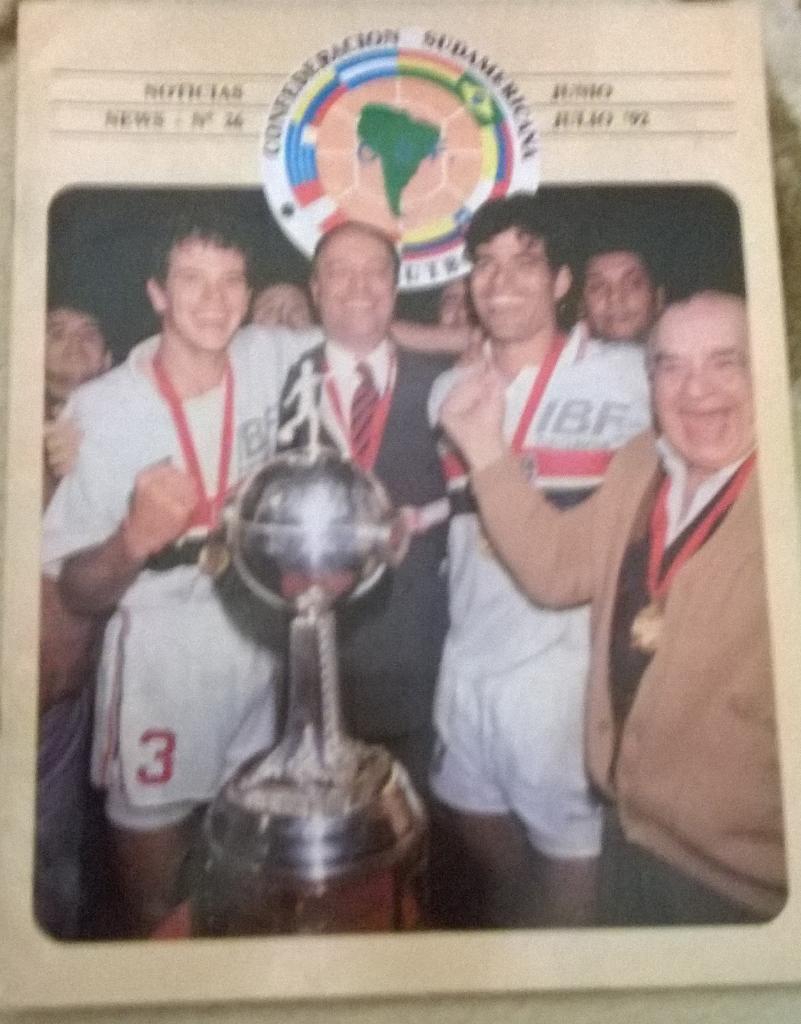 Журнал Конфедерации Футбола Южной Америки 1992 г.