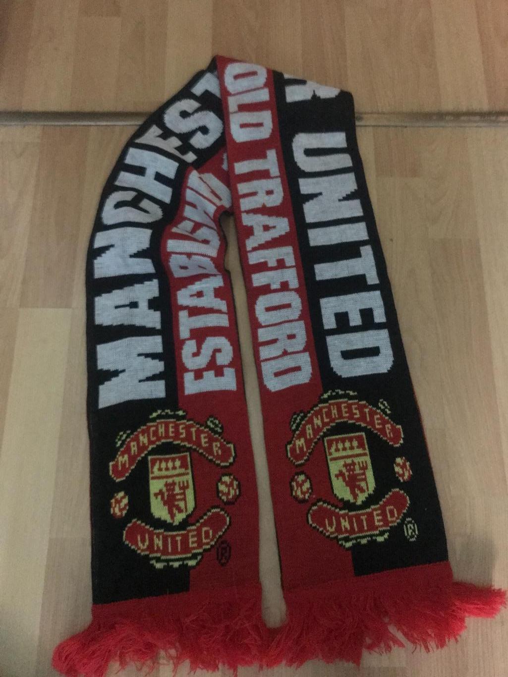 Шарф Manchester United