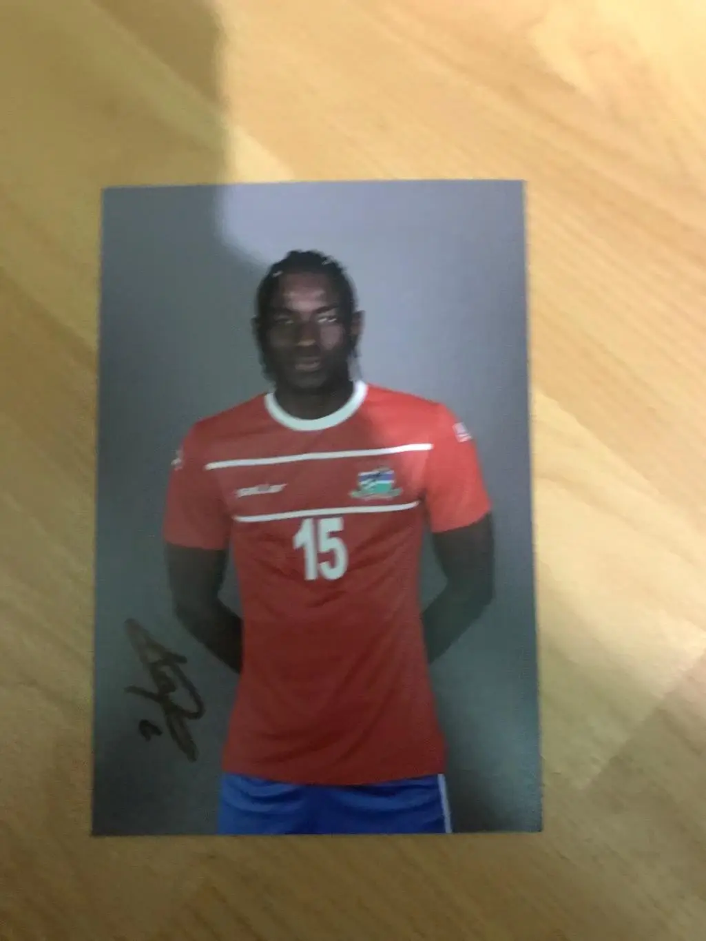 Автограф Mozes Jarju