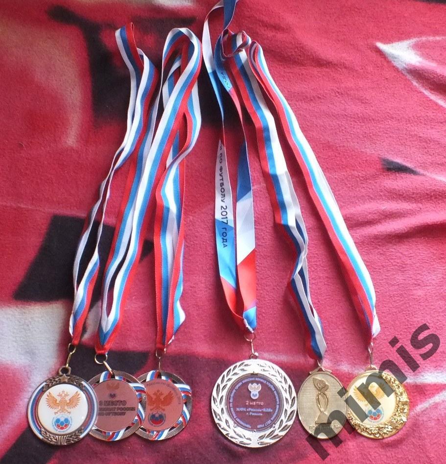 Комплект официальных медалей (6 шт) по женскому футболу (Рязань-ВДВ)