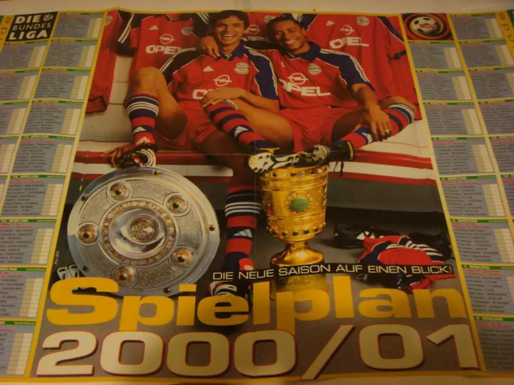 Бундеслига 18 Команд. Большой Постер. 2001/02.Двойной Постер
