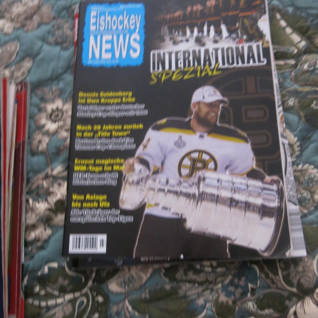 eishockey news 03-2011.internazional spezial-