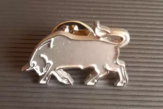 Знак фк Краснодар бык цанга монохром футбол