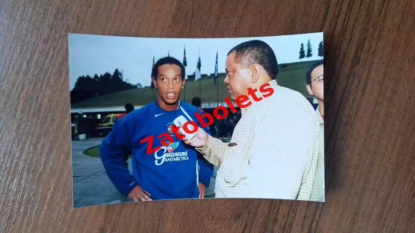 Футбол Роналдиньо Бразилия