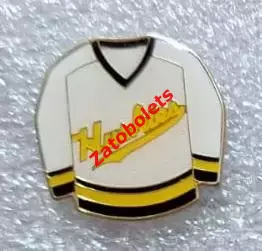 Знак Хоккей HUSKIES HOCKEY форма