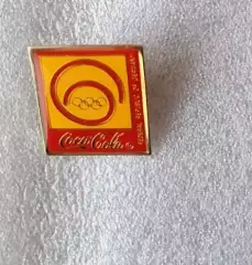 Знак Олимпийские Игры Олимпиада 1988 Калгари спонсор Coca-Cola