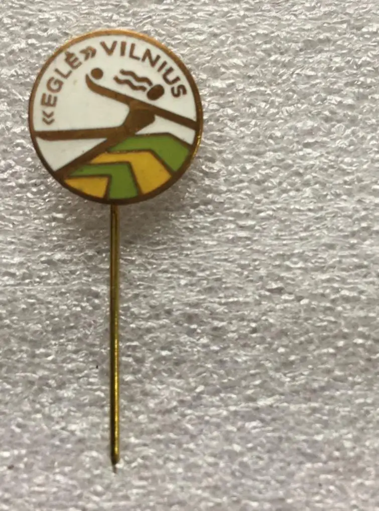 Значок Эгле Вильнюс Литва иголка