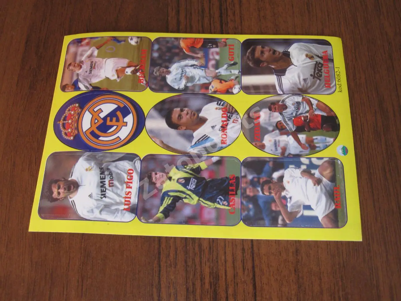 Стикеры/наклейки Реал Мадрид Бэкхем Фигу Зидан Роналдо Касильяс Гутти Эльгера