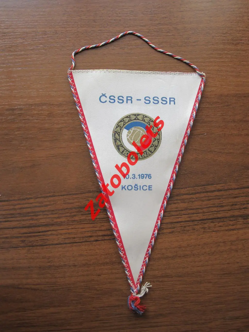 Вымпел Футбол Чехословакия/ЧССР - СССР 10.03.1976 автограф Назаренко