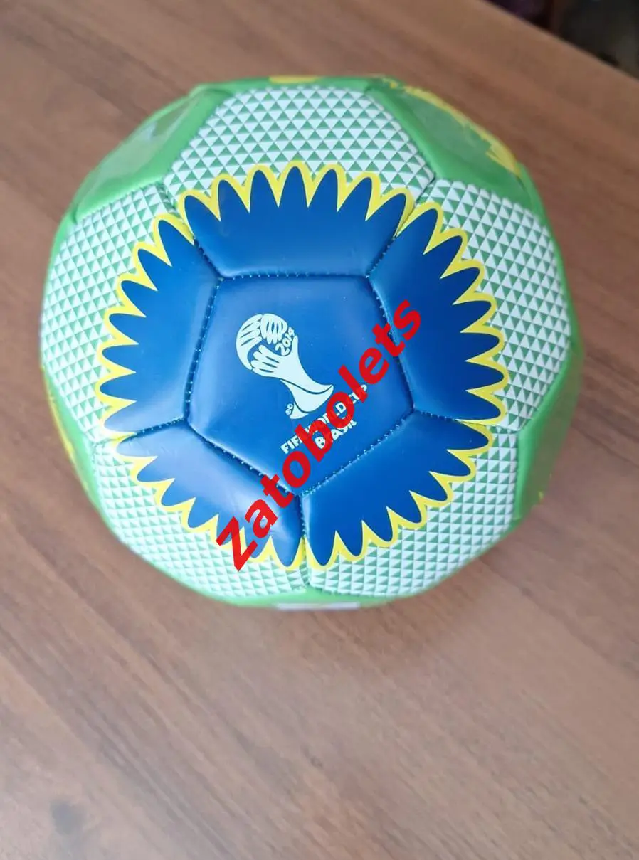 Футбольный мяч Чемпионат Мира 2014 Бразилия 1