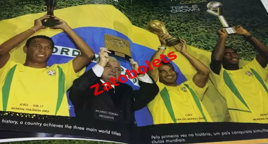 Бразилия Кака Роберто Карлос Роналдиньо Роналдо Кафу Лусио Дида Майкон Жуниньо 2