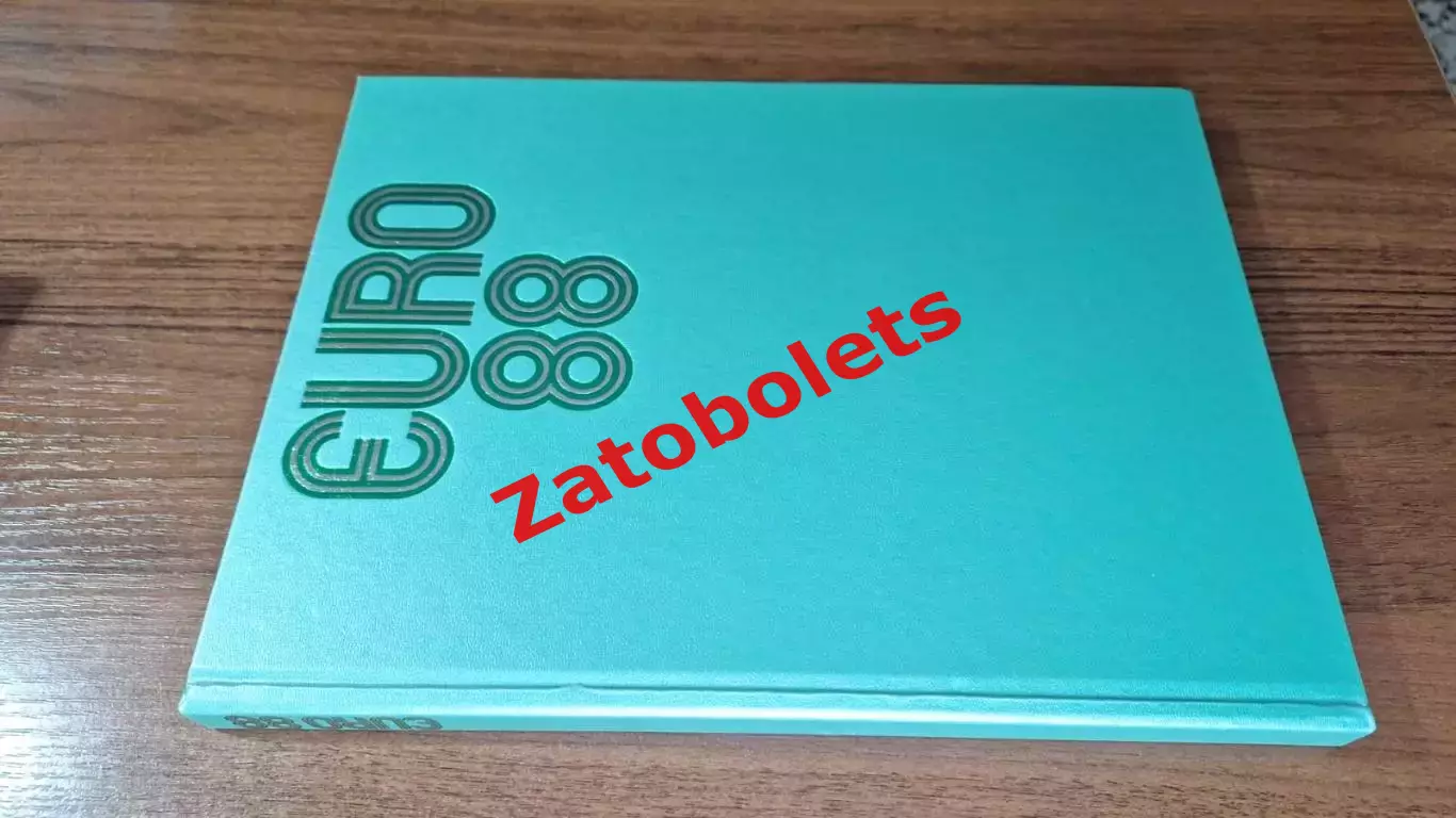 Фотоальбом Футбол Чемпионат Европы 1988 сборная СССР