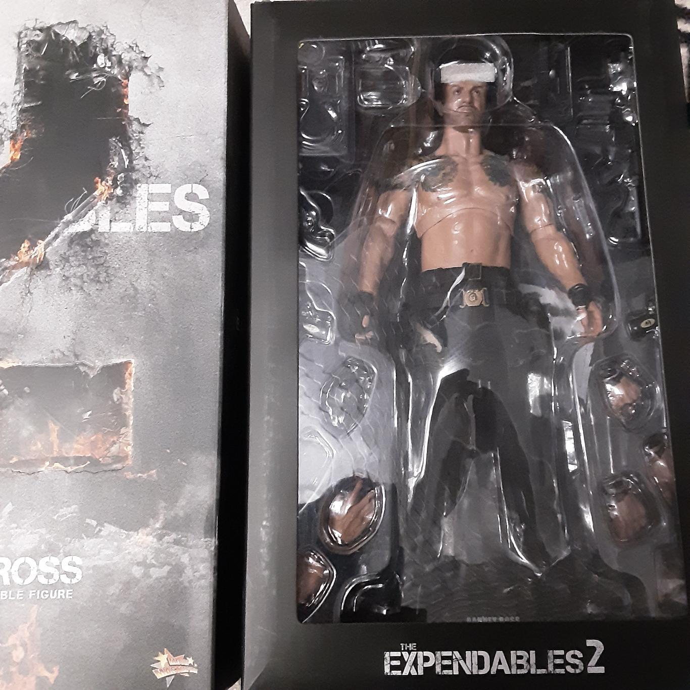Hot toys MMS194 The Expendables 2 Barney Ross 3