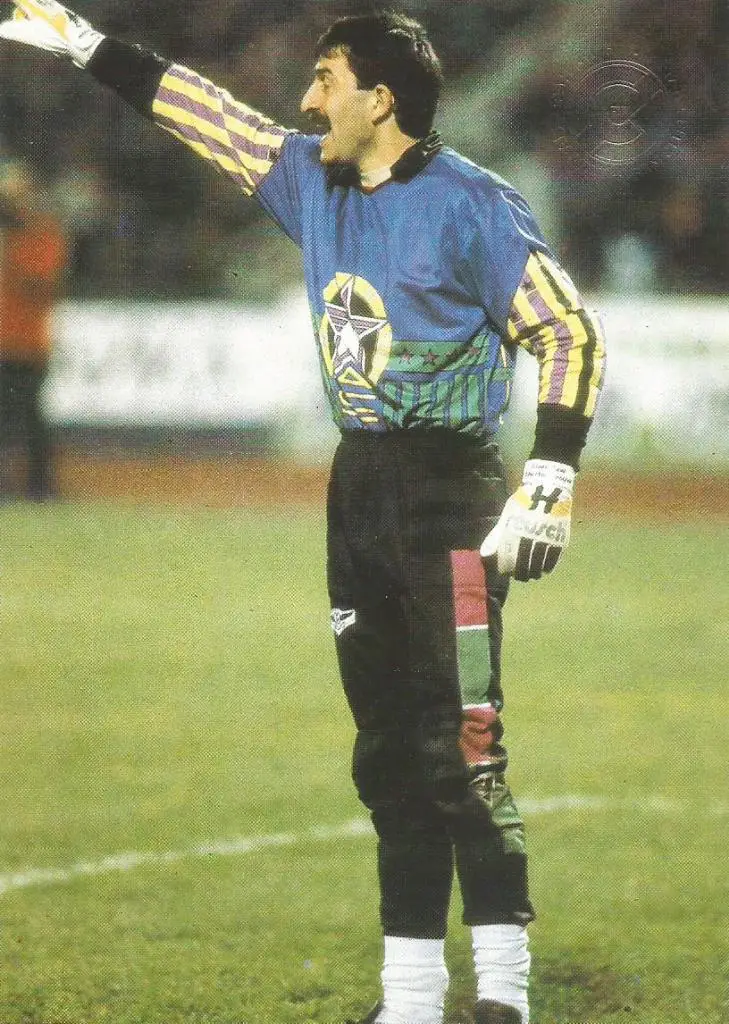 Открытка из комплекта Звёзды московского Спартака. Станислав Черчесов