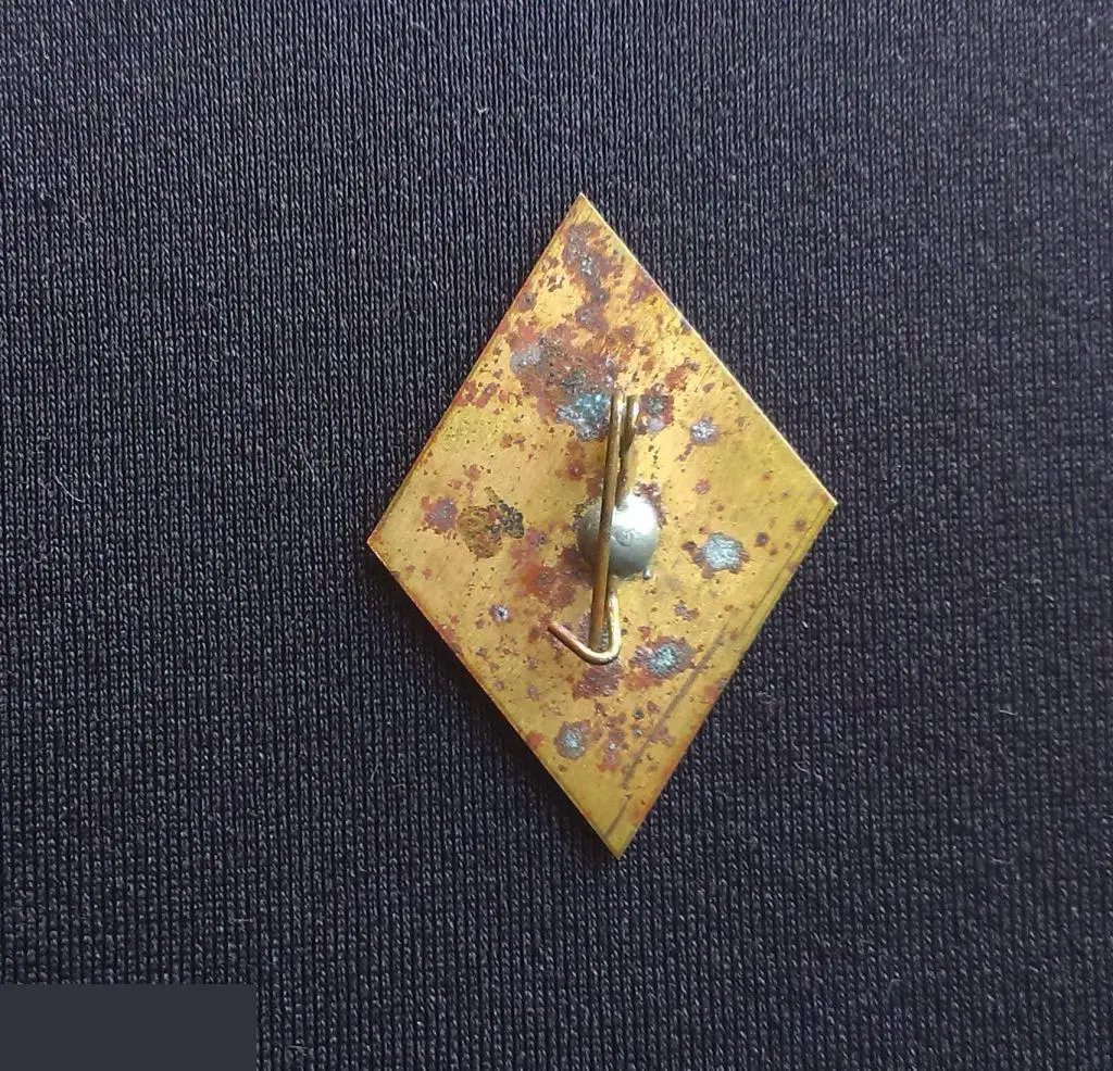 М ЗНАЧОК СССР ГАИ ЗА БЕЗОПАСНОСТЬ ДОРОЖНОГО ДВИЖЕНИЯ БДД МВД УССР КИЕВ ЛАТУНЬ СВЕТЛО-КОРИЧНЕВЫЙ 3