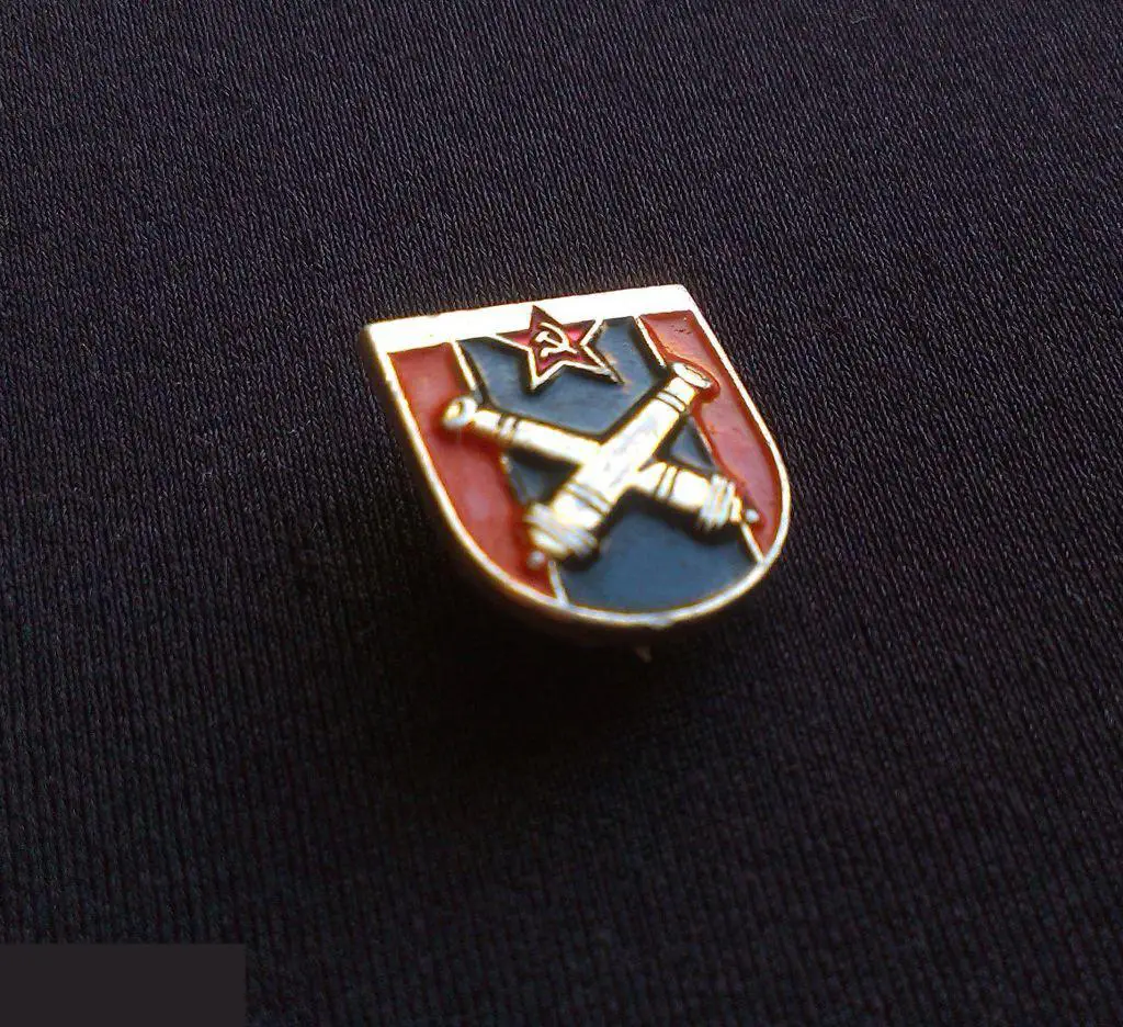 М ЗНАЧОК СССР СА АРМИЯ ВС ВООРУЖЕННЫЕ СИЛЫ ВОЙСКА ЭМБЛЕМА АРТИЛЛЕРИЯ 1