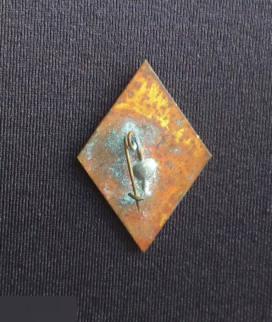 М ЗНАЧОК СССР ГАИ ЗА БЕЗОПАСНОСТЬ ДОРОЖНОГО ДВИЖЕНИЯ БДД МВД УССР ГОРОД КИЕВ ЛАТУНЬ ТЕМНО-КОРИЧНЕВЫЙ 2